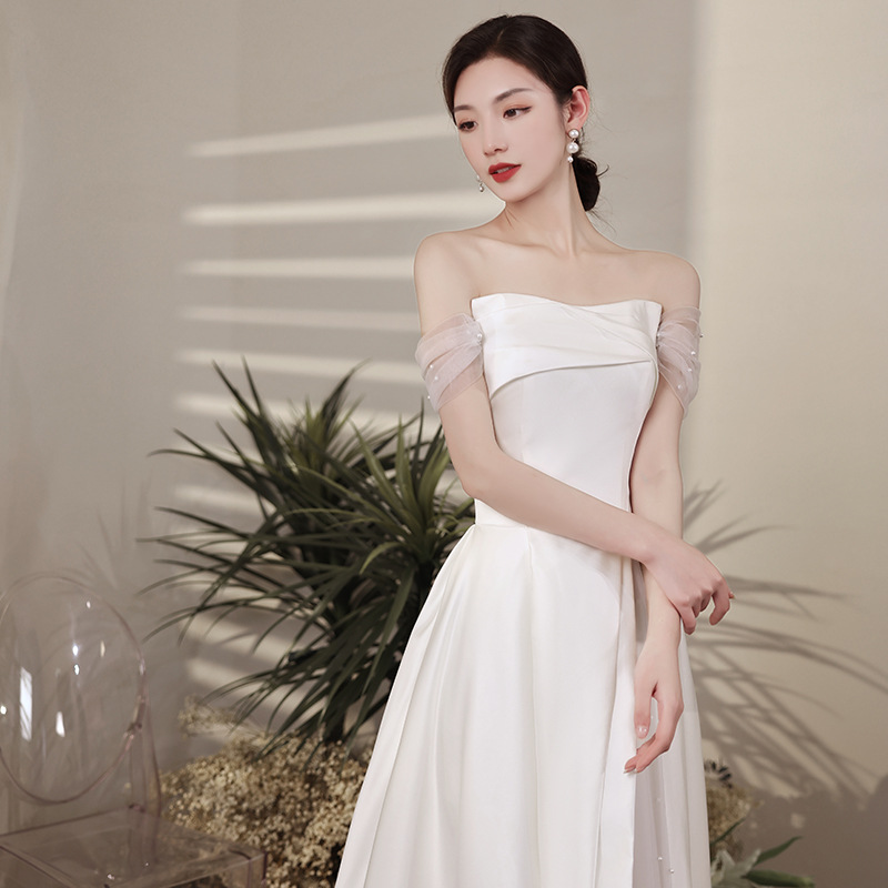 ชุดแต่งงานสไตล์ฝรั่งเศสแบบเบาบ - Photography Natural Lighting Basics บทวิจารณ์และราคา
