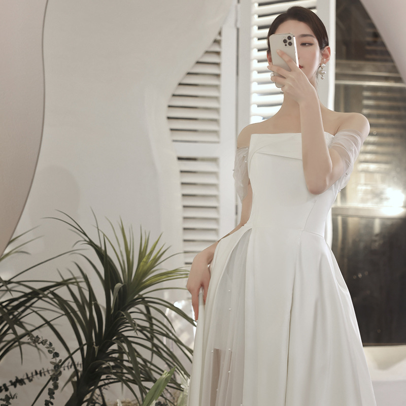 ชุดแต่งงานสไตล์ฝรั่งเศสแบบเบาบ - Photography Natural Lighting Basics บทวิจารณ์และราคา