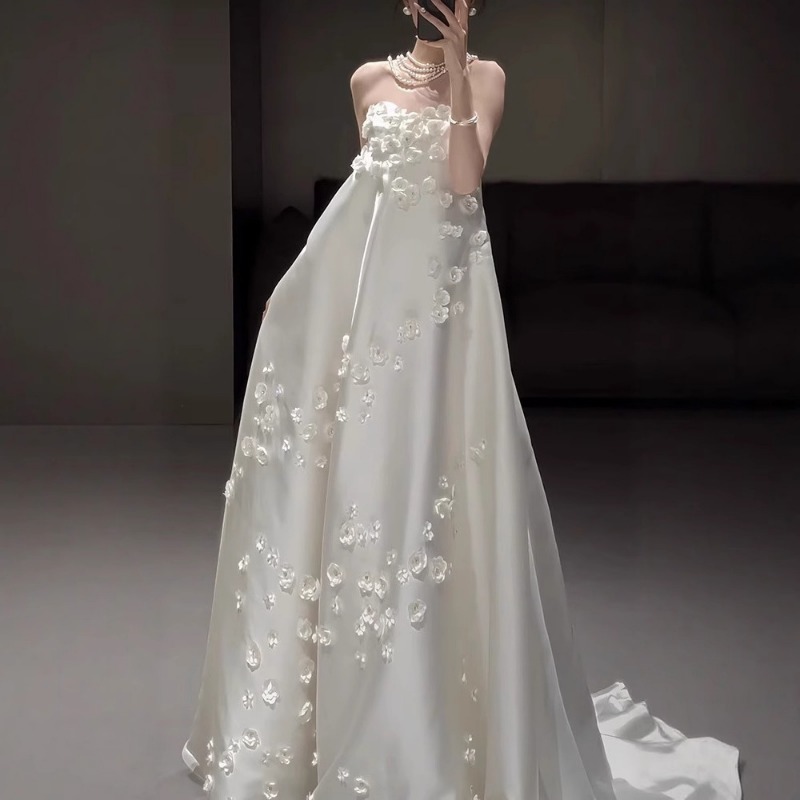 ชุดแต่งงานผ้าซาตินแบบไร้สายสไต - Photography Natural Lighting Basics บทวิจารณ์และราคา